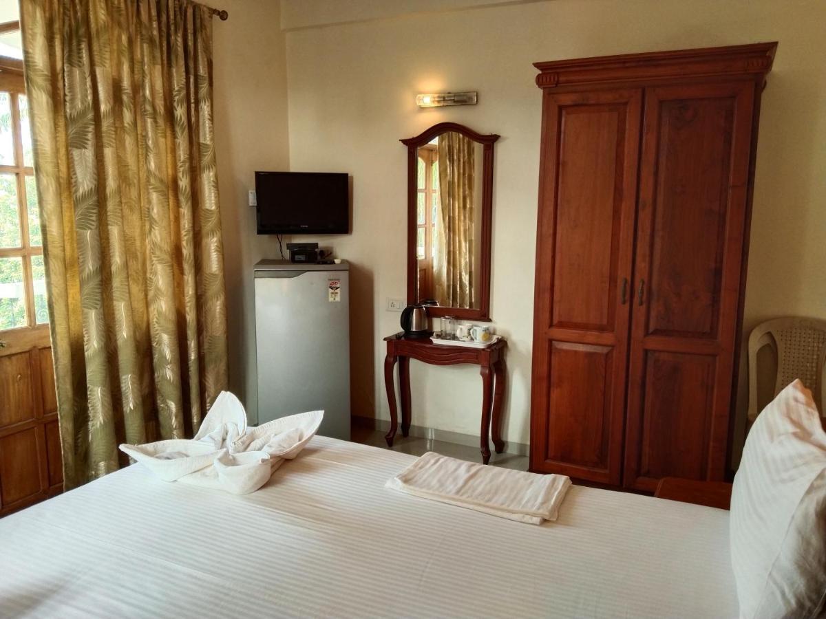 Bluesea Beach Resort Кандолим Экстерьер фото
